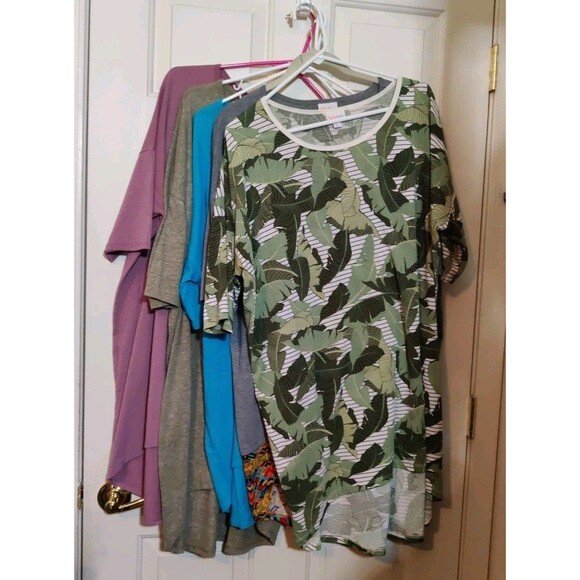 Lularoe Lot of 5 Top Shirt Size Large Short Sleeve Solid & Prints Pullover - Picture 1 of 14